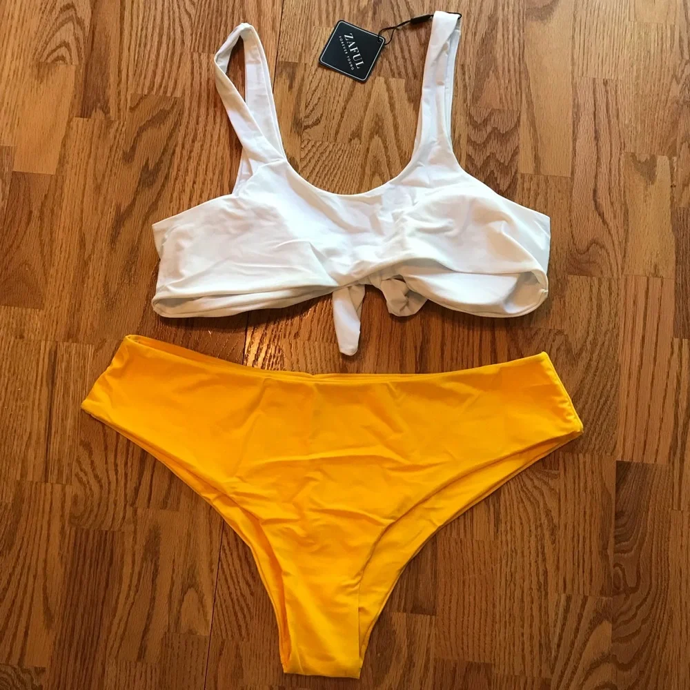 NWT Zaful Bright Yellow & White Knot Padded Bikini Set (2X)